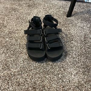 Teva flatform sandals- never worn